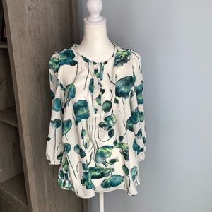 Alfani Floral Blouse. Size M.